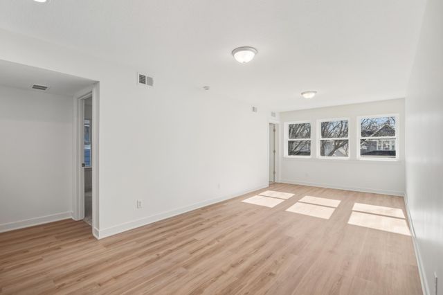 1195 Bush Avenue, Saint Paul, MN 55106