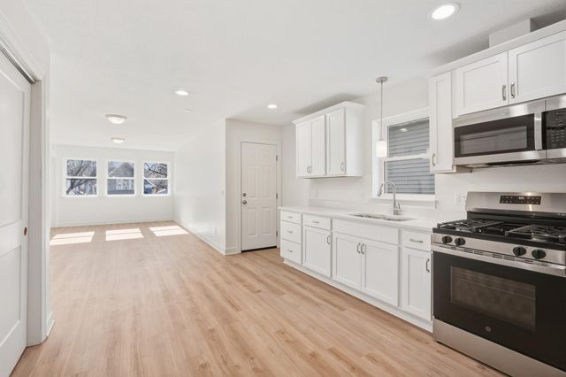 1195 Bush Avenue, Saint Paul, MN 55106