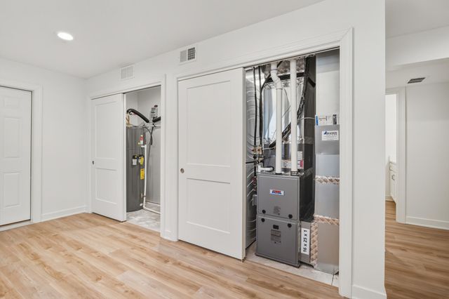 1195 Bush Avenue, Saint Paul, MN 55106