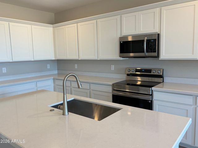 7300 E HACKAMORE Lane S, San Tan Valley, AZ 85143