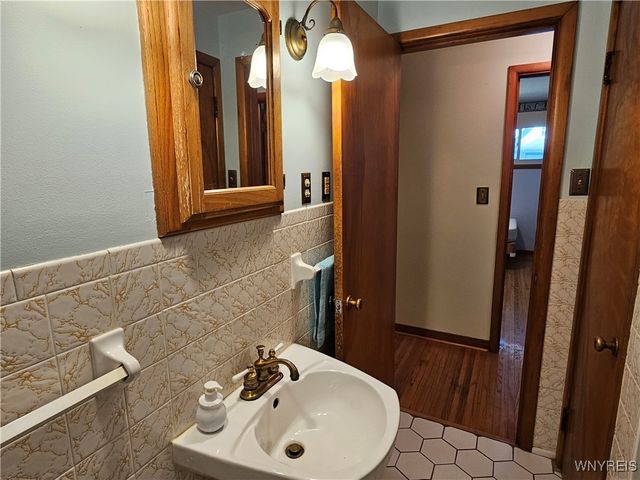 2653 Ontario Avenue, Niagara Falls, NY 14305