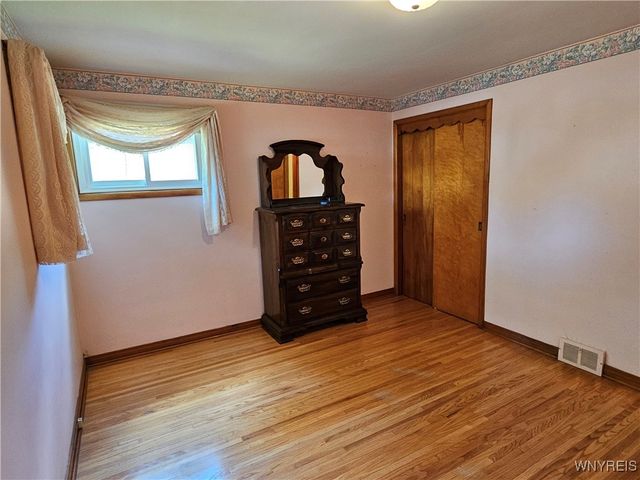 2653 Ontario Avenue, Niagara Falls, NY 14305