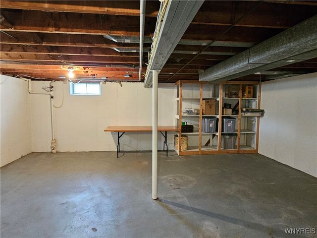 2653 Ontario Avenue, Niagara Falls, NY 14305