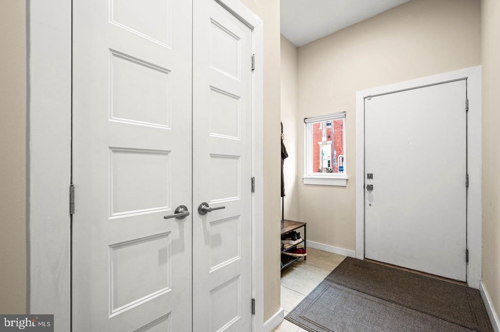 965 N RANDOLPH ST, PHILADELPHIA, PA 19123 — photo 5