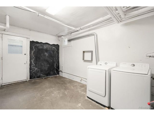 2269 Albion St, Denver, CO 80207