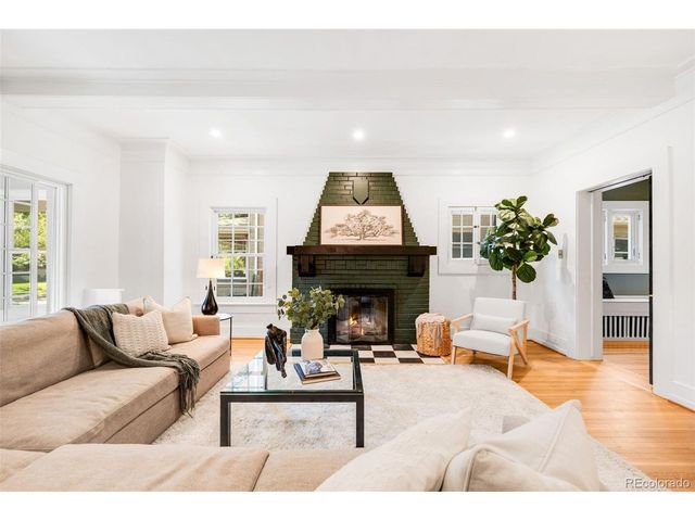 2269 Albion St, Denver, CO 80207