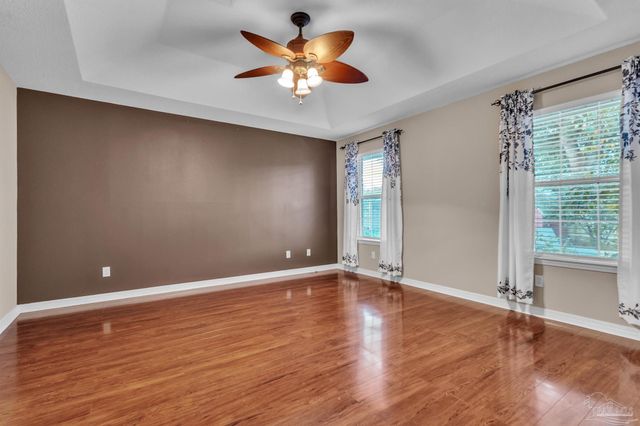 3933 Harbors Port St, Pace, FL 32571