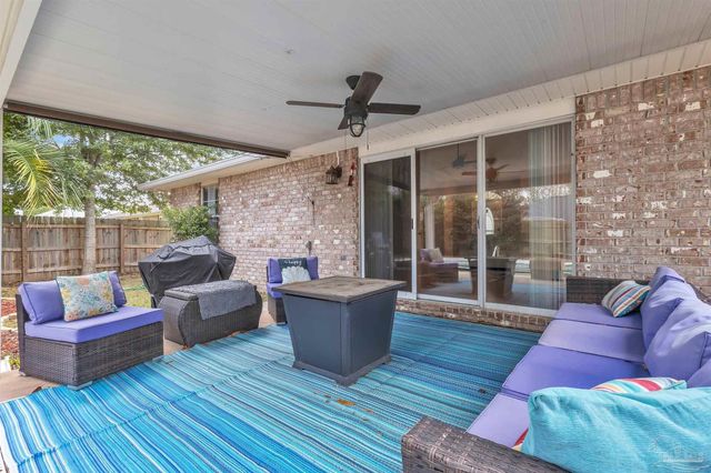 3933 Harbors Port St, Pace, FL 32571