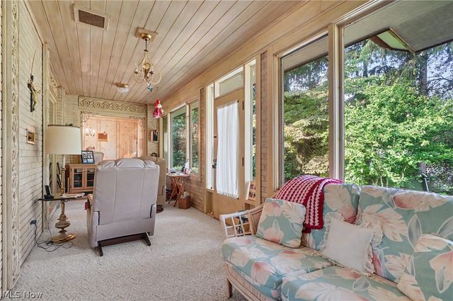 2990 Mccormick Road, Silver Lake, OH 44224