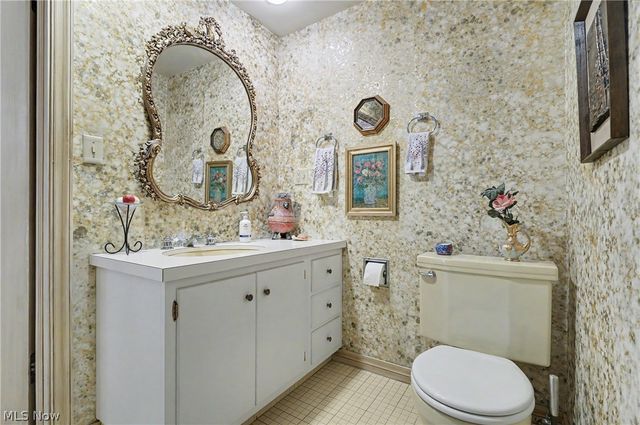 2990 Mccormick Road, Silver Lake, OH 44224