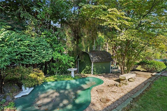 2990 Mccormick Road, Silver Lake, OH 44224