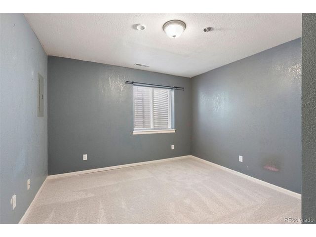 1601 Great Western Dr B-7, Longmont, CO 80501