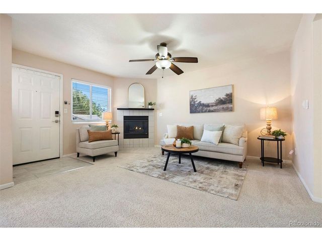 1601 Great Western Dr B-7, Longmont, CO 80501