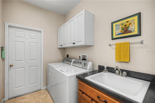 9260 COACHMAN DRIVE, Venice, FL 34293