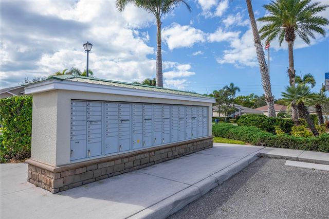 9260 COACHMAN DRIVE, Venice, FL 34293