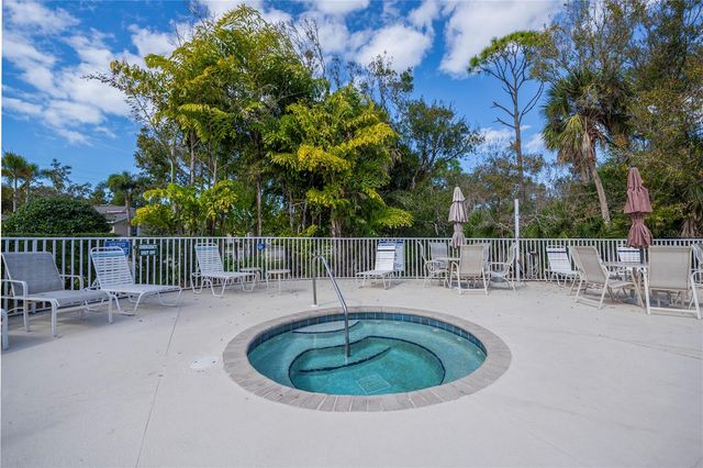 9260 COACHMAN DRIVE, Venice, FL 34293