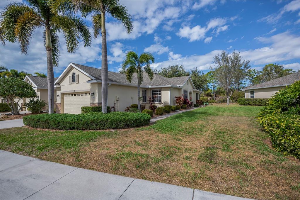 9260 COACHMAN DRIVE, Venice, FL 34293