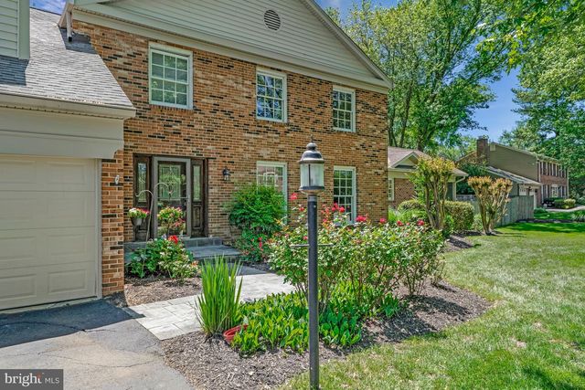 1301 STONE MEADOW WAY, Vienna, VA 22182