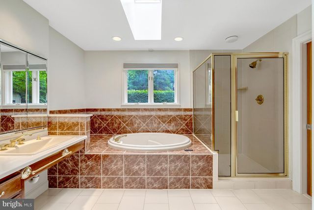1301 STONE MEADOW WAY, Vienna, VA 22182