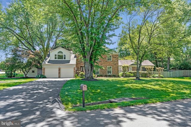 1301 STONE MEADOW WAY, Vienna, VA 22182