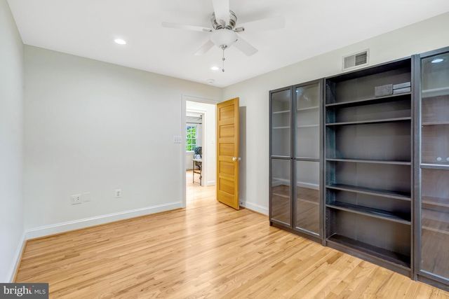 1301 STONE MEADOW WAY, Vienna, VA 22182