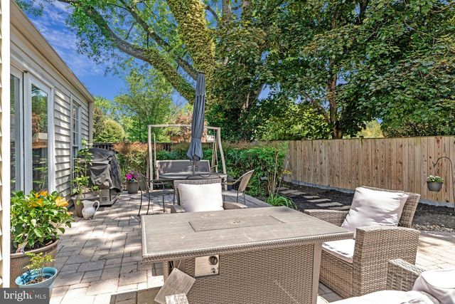 1301 STONE MEADOW WAY, Vienna, VA 22182