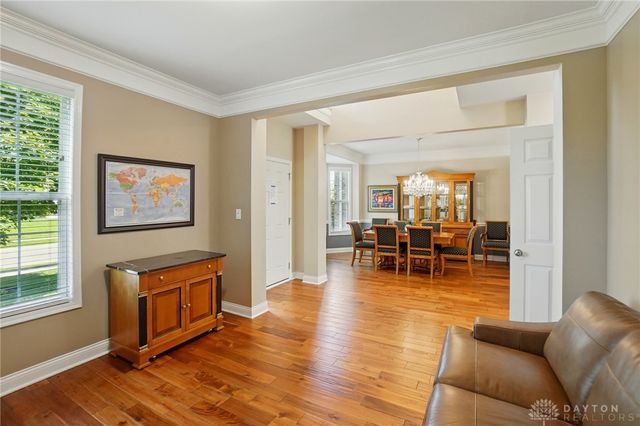 10041 Meadow Woods Lane, Washington Twp, OH 45458