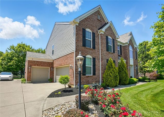 10041 Meadow Woods Lane, Washington Twp, OH 45458