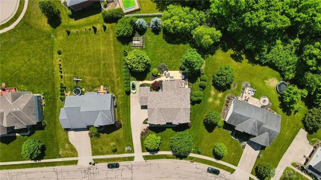 10041 Meadow Woods Lane, Washington Twp, OH 45458