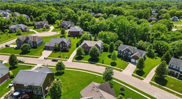 10041 Meadow Woods Lane, Washington Twp, OH 45458