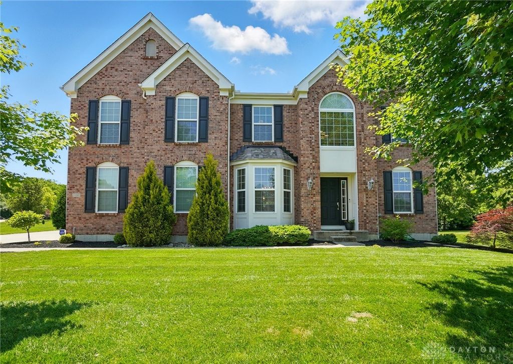 10041 Meadow Woods Lane, Washington Twp, OH 45458