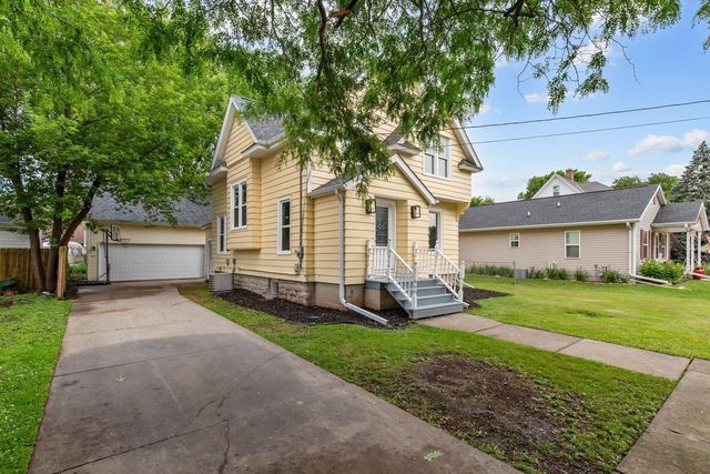 308 4TH STREET, Neenah, WI 54956