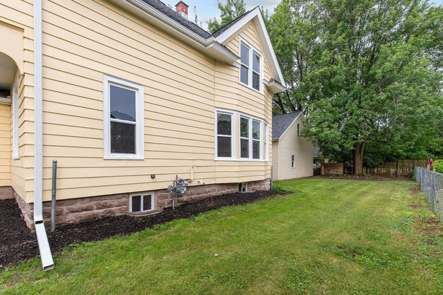 308 4TH STREET, Neenah, WI 54956