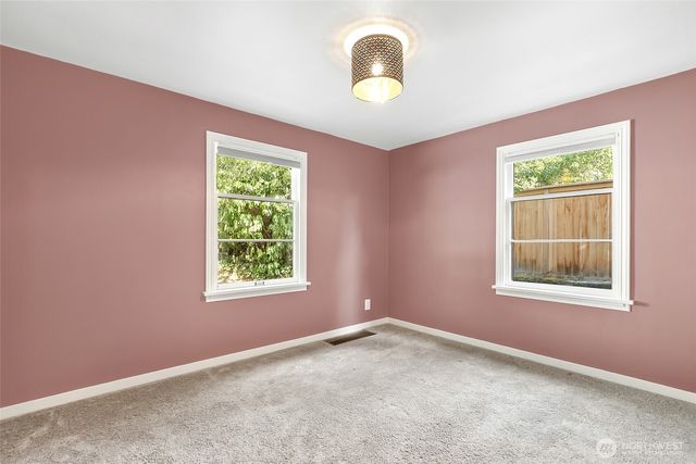 4515 49th Avenue S, Seattle, WA 98118