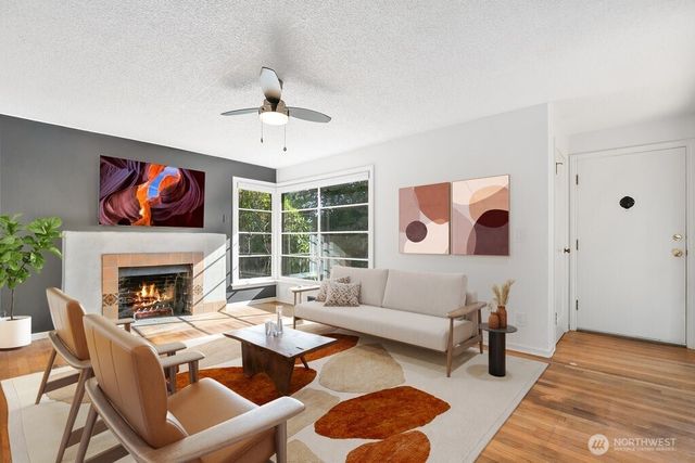 4515 49th Avenue S, Seattle, WA 98118