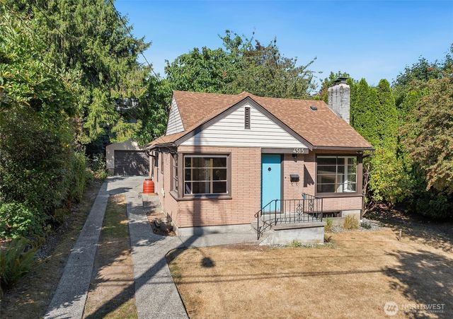 4515 49th Avenue S, Seattle, WA 98118