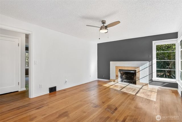 4515 49th Avenue S, Seattle, WA 98118