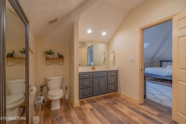 458 Maggie Mack Lane, Sevierville, TN 37862