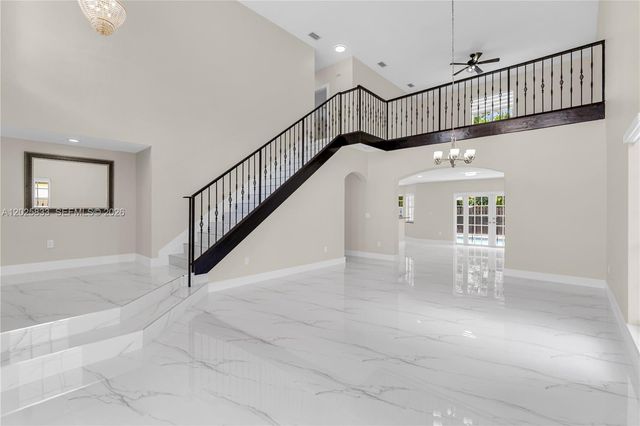 15834 SW 101st St, Miami, FL 33196