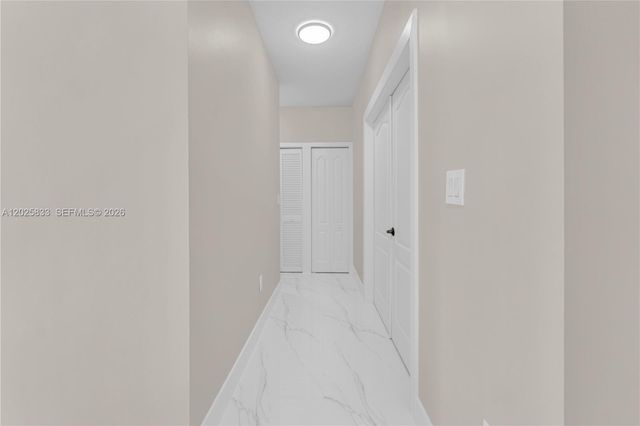 15834 SW 101st St, Miami, FL 33196