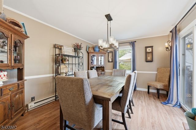 65 Carteret St, Bloomfield Twp., NJ 07003