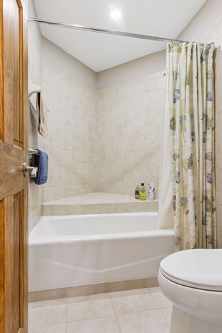 7635 Edinborough Way 5105, Edina, MN 55435