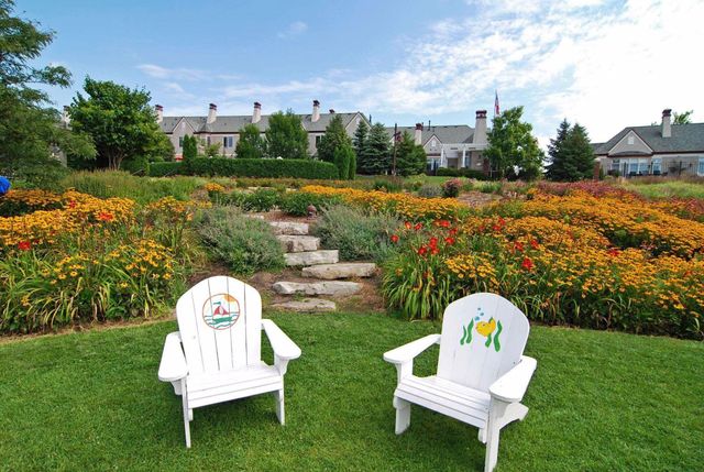 7635 Edinborough Way 5105, Edina, MN 55435