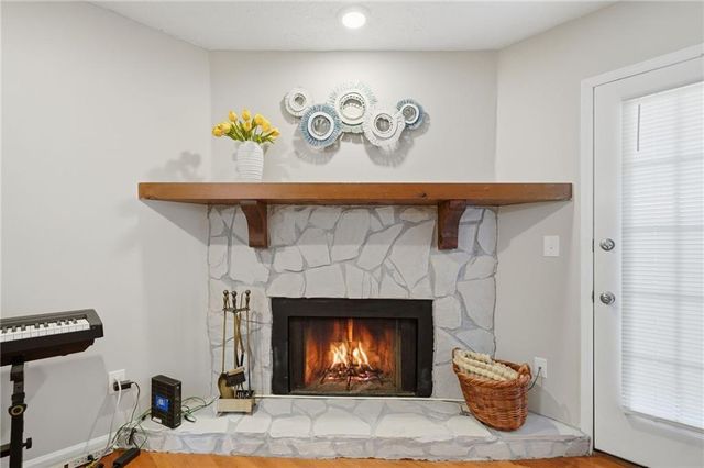 270 Quail Run, Roswell, GA 30076