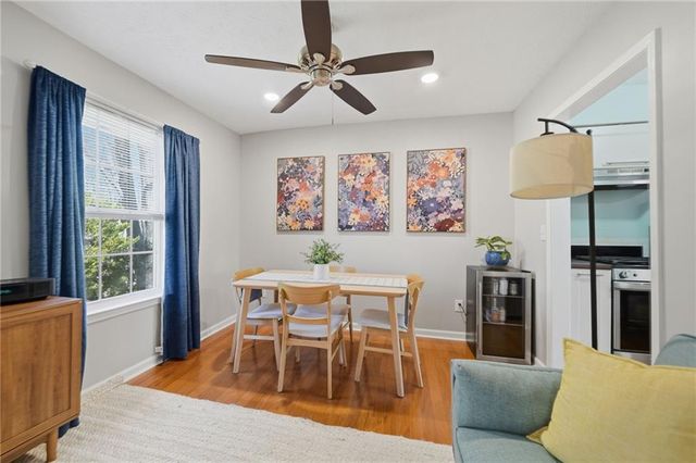 270 Quail Run, Roswell, GA 30076