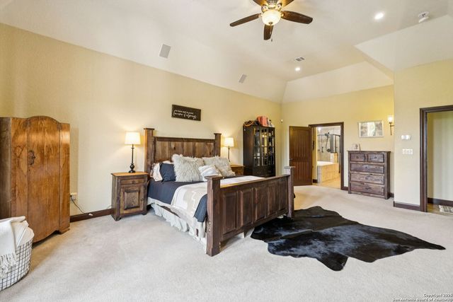 261 Coveney, Boerne, TX 78006