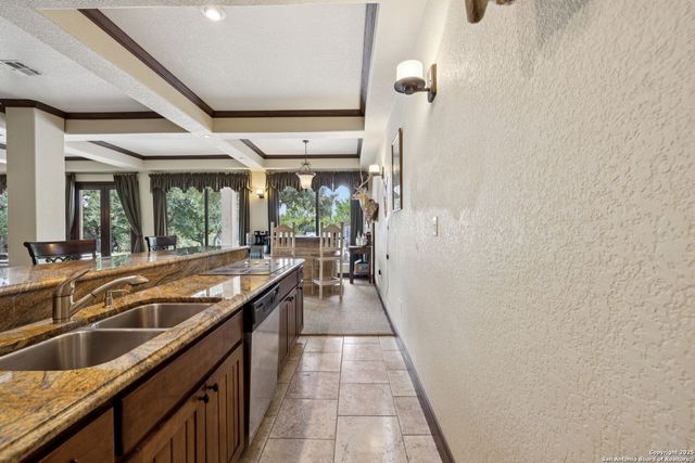 261 Coveney, Boerne, TX 78006