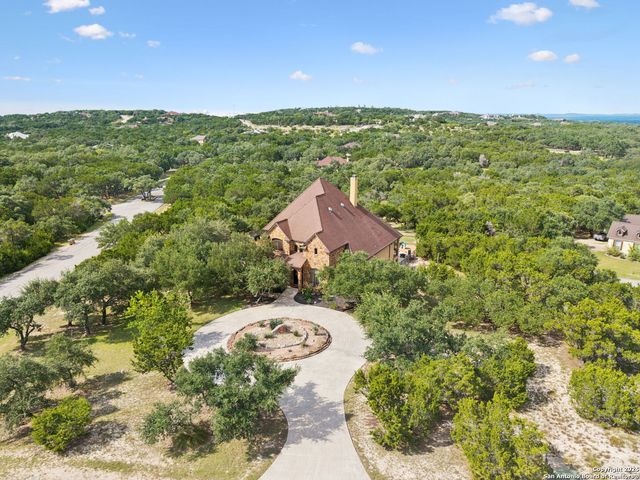 261 Coveney, Boerne, TX 78006