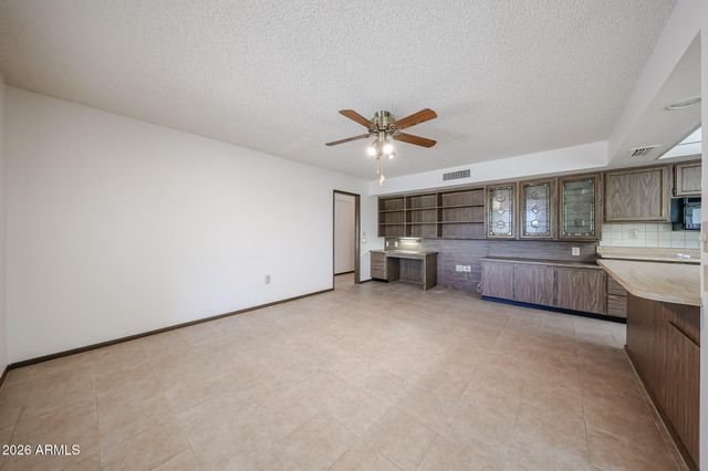 17402 N LINDGREN Avenue, Sun City, AZ 85351