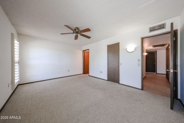 17402 N LINDGREN Avenue, Sun City, AZ 85351